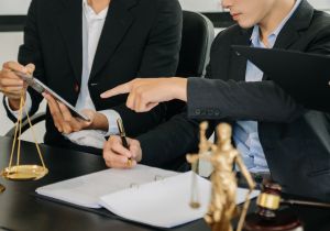 privato_collabora con noi_studio legale menghetti